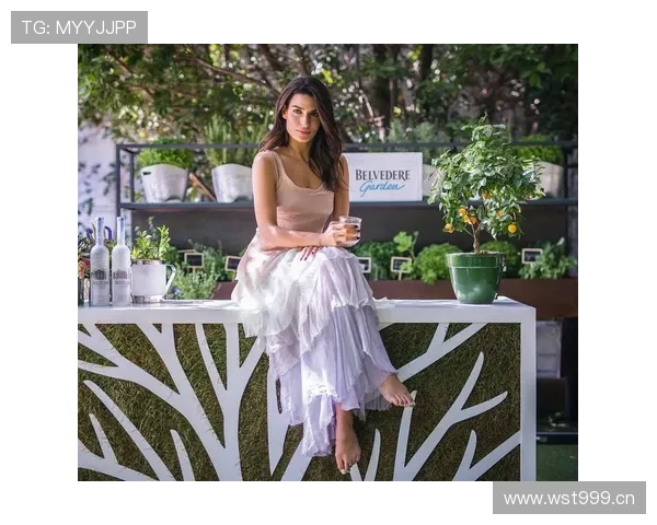 托尼娅·哈丁带着大牌袋子进便利店——我嘴角抽搐了